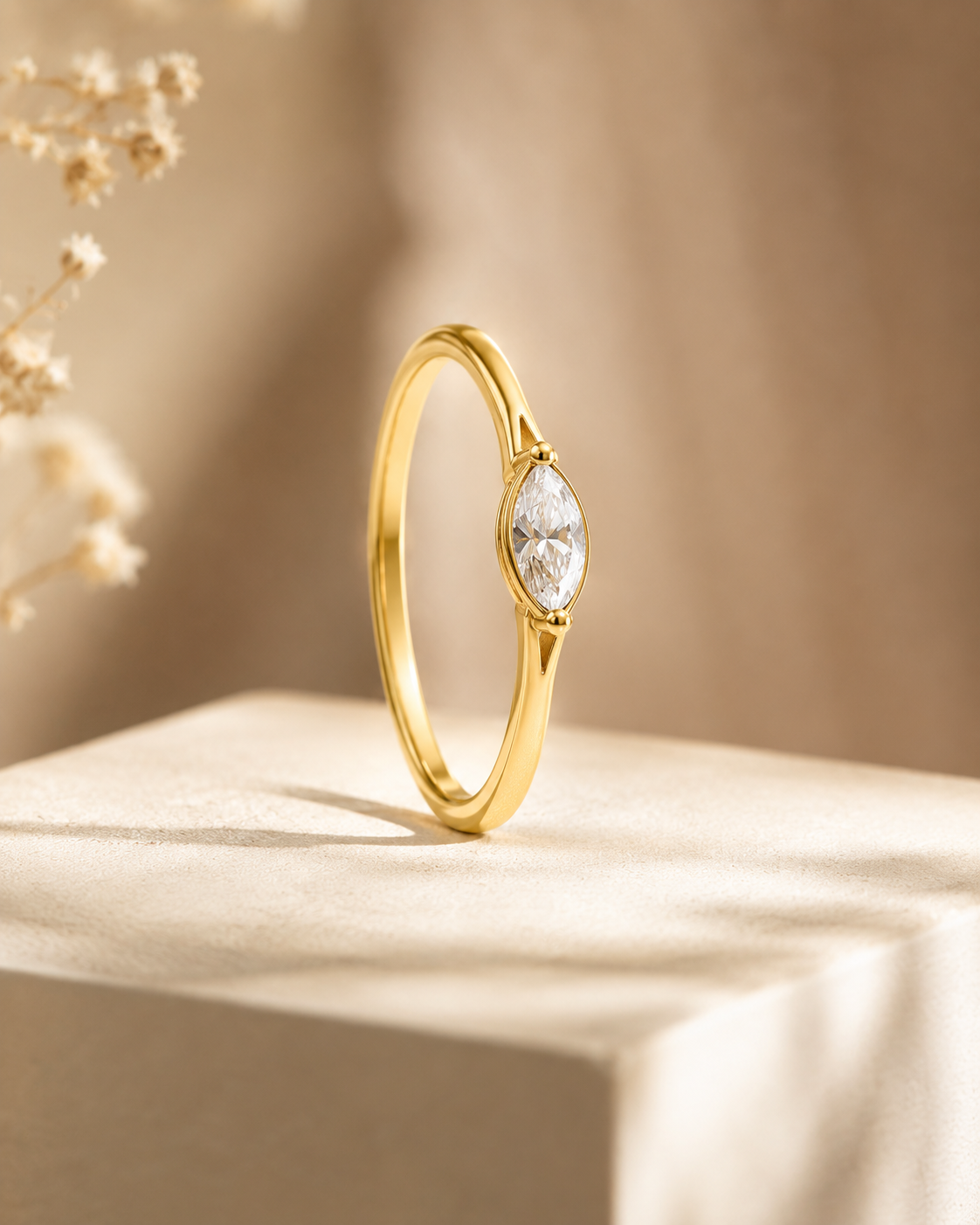 Marquise Glow Ring