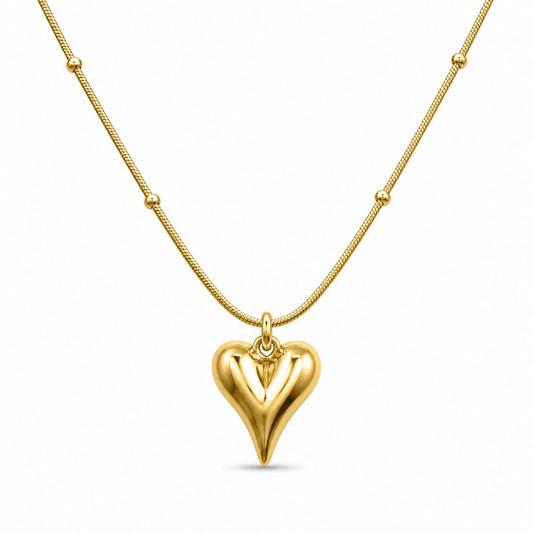 Minimal Gold Heart Pendant Necklace