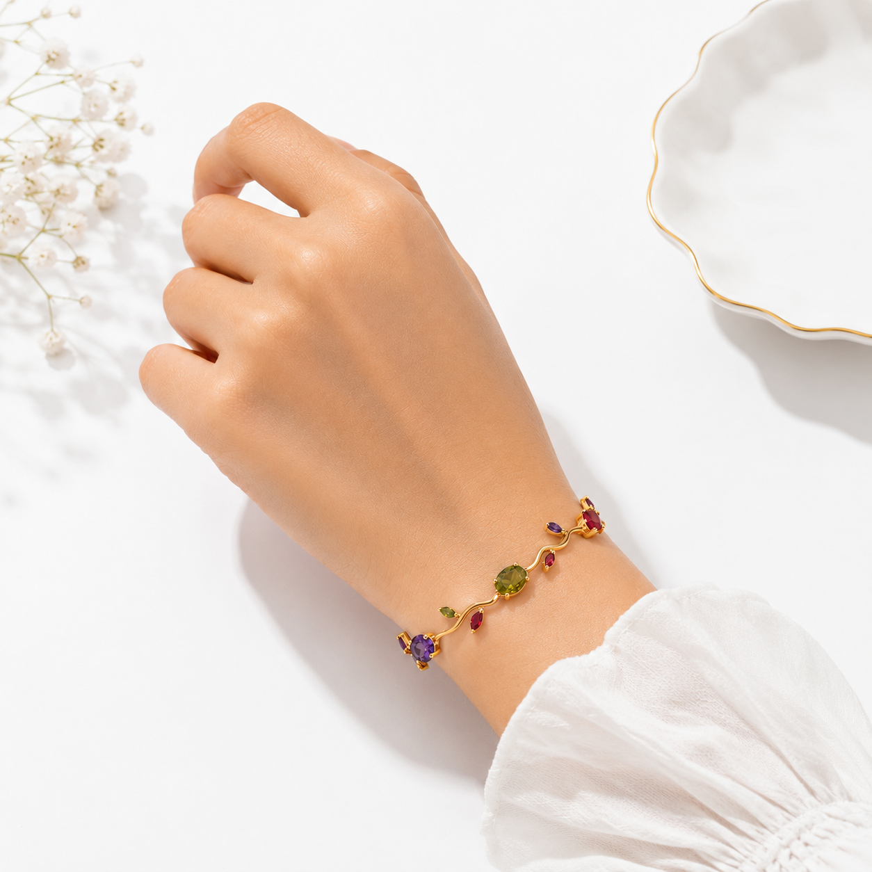 Aurora Bloom Tulip Bracelet