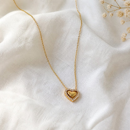 Dainty Gold Heart Halo Crystal Necklace